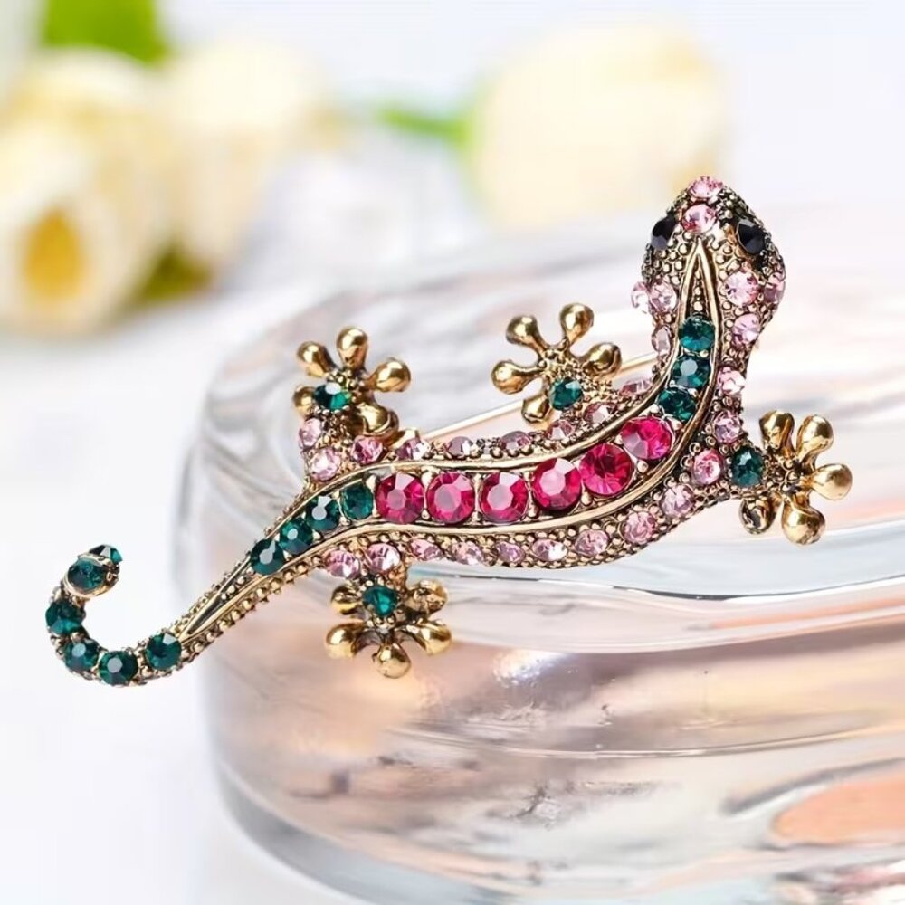 Lizard Brooch